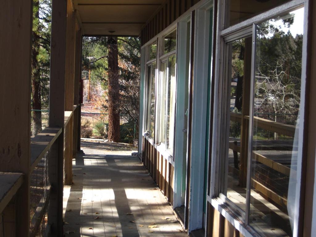 Big Bear Inn Velké Medvědí jezero Exteriér fotografie